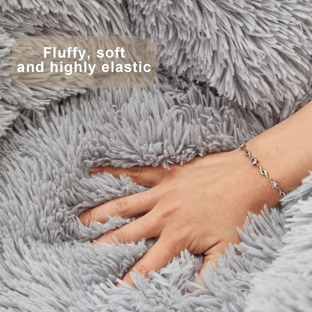 Fluffy Dog Bed Plush Kennel Winter Accessories Pet Products Large Dogs Beds Bedding Sofa Small Mat Cats Big Cushion Puppy Pets